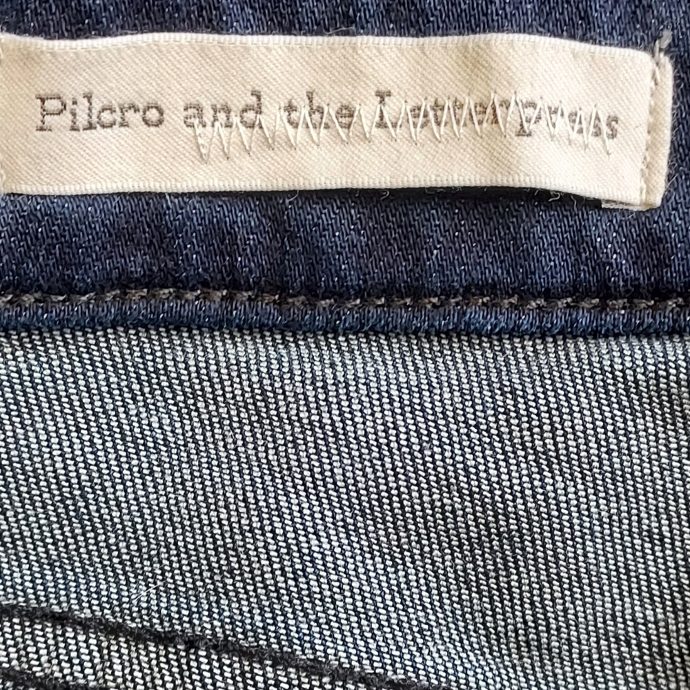Anthropologie Pilcro & the Letterpress Dark Denim Jean Short Size 27 Mid Rise - Picture 6 of 11